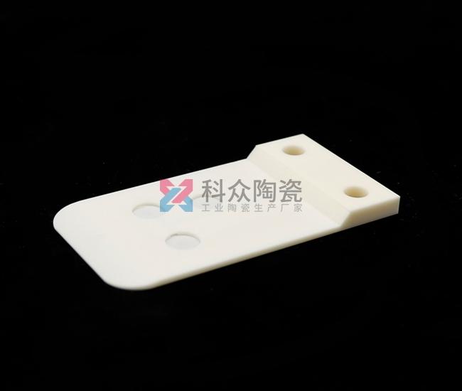 氧化鋁陶瓷的用途有哪些優(yōu)勢呢？（圖）