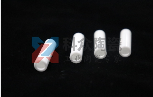 很多人關心白色氧化鋯有什么用？可靠嗎？價值